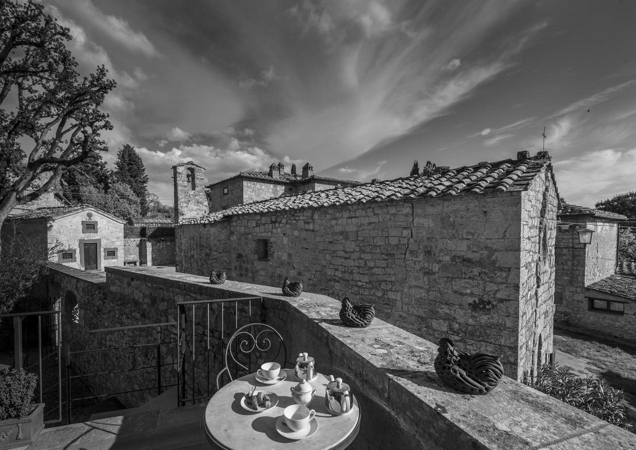 Le Suites Di Castello Di Ama Gaiole in Chianti Exterior photo